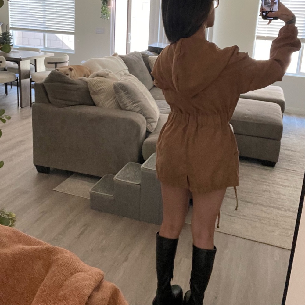 Brown trench coat - Picture 4 of 5